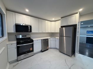 440 Tall Oak Ln, Hillsborough, NJ 08844