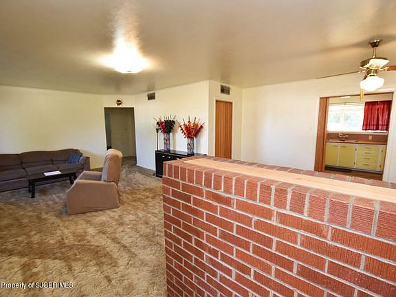 4th image of 1005 N Buena Vista Ave