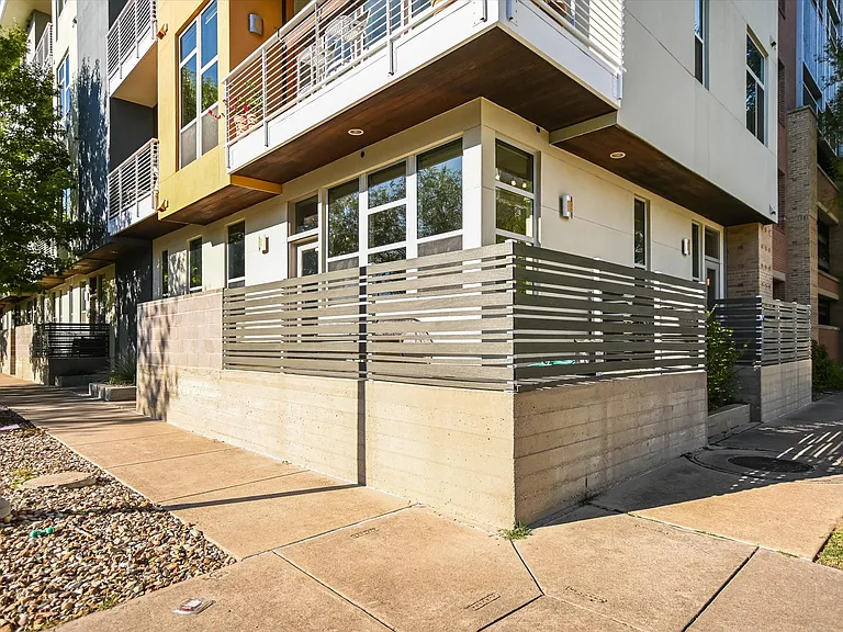 1320 Robert Browning St #109 — Photo 10