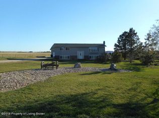 11090 47th St SW, Dickinson, ND 58601