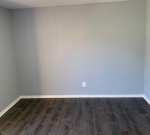 5th image of 6145 Leesburg Pike