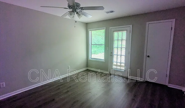 1459 N Diane Ct SE #A — Photo 9