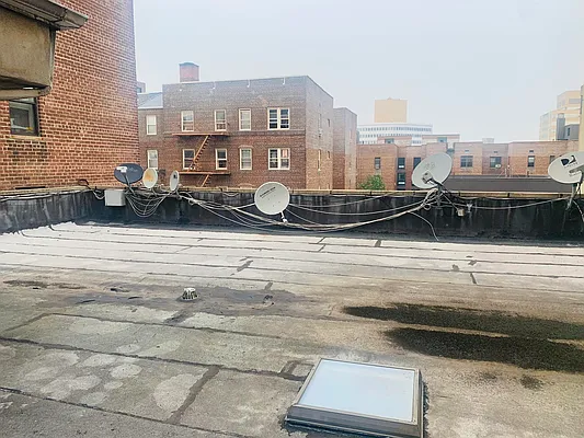 Rented by 18 REALTY | media 18