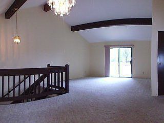 2nd image of 995 Camelot Dr