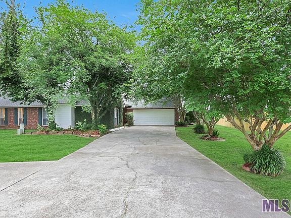 5th image of 38066 Cove Ct