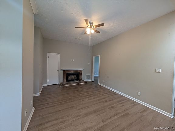 4th image of 465 Durden Rd