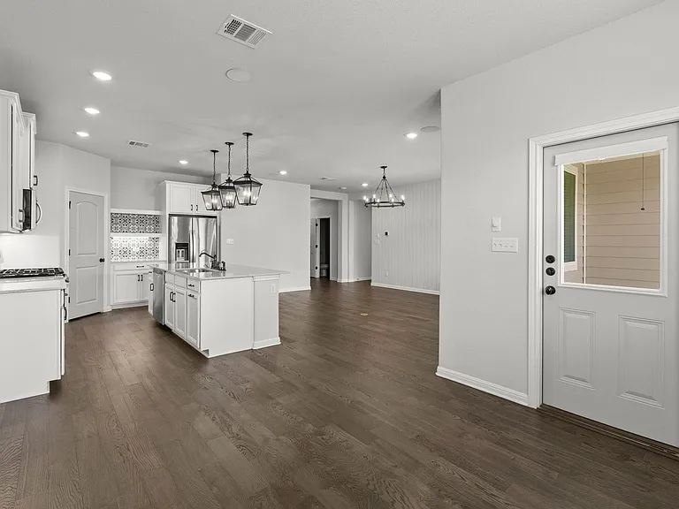 2605 Acoma Ln — Photo 13