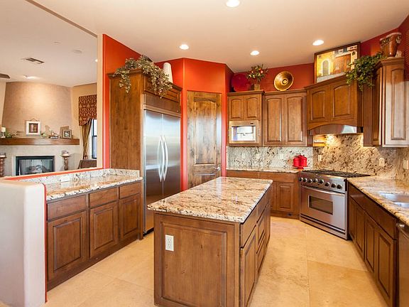 Open Kitchen
