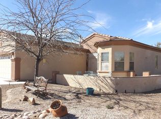653 W Calle Artistica, Green Valley, AZ 85614