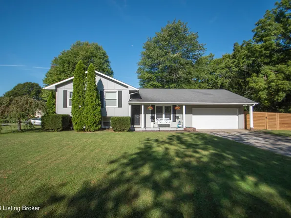 3800 Fenholt Rd, Louisville, KY 40218