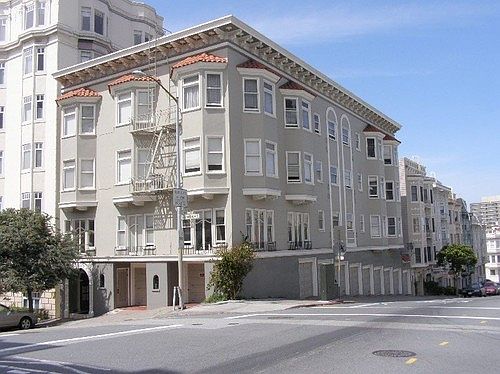 1st image of 1304 Lombard St