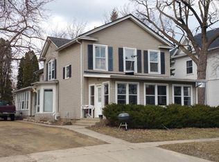 208 S Main St #5, Delavan, WI 53115