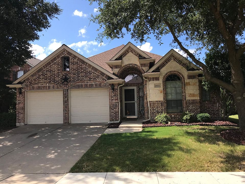 1st image of 6823 Lagoon Dr