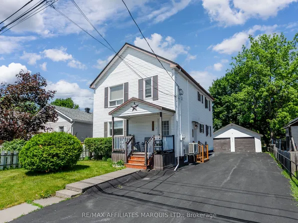 213 8th St E, Cornwall, ON K6H 2S6