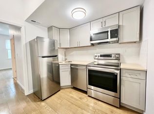 1013 Spruce St #3, Philadelphia, PA 19107