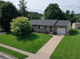 5 N Western Ave, Deerfield, WI 53531