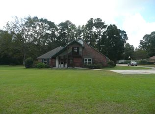 7300 Odom Graves Ln, Denham Springs, LA 70706