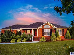 1430 Nottingham Dr, Hartsville, SC 29550