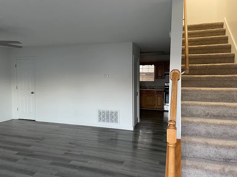 1000 Cody Dr — Photo 5