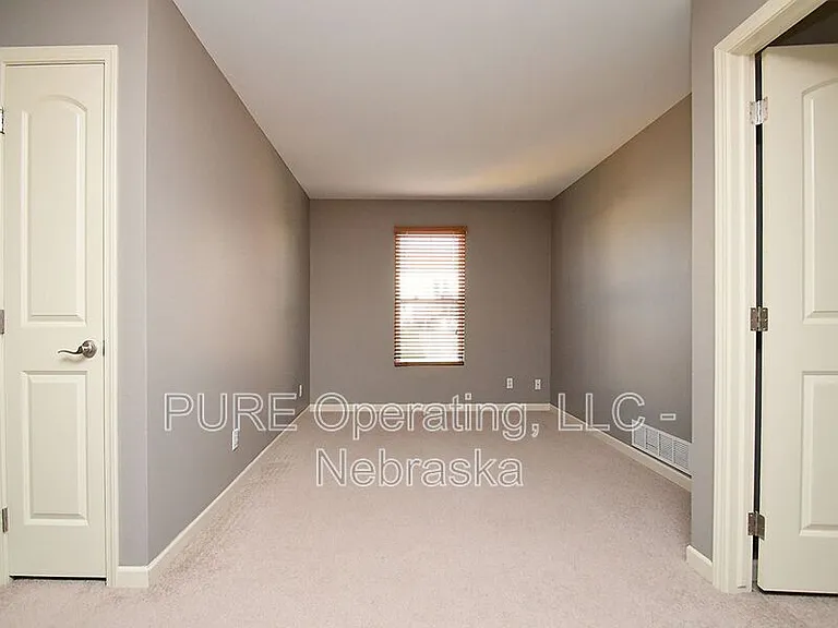 16258 Loop St — Photo 10