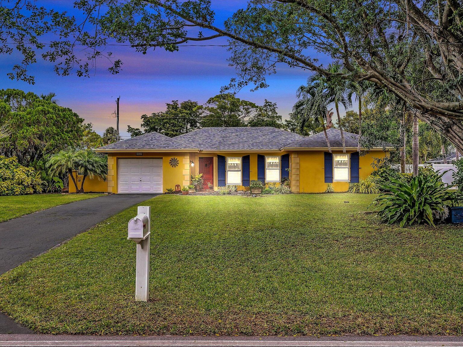 3827 Lowson Blvd, Delray Beach, FL 33445 Zillow