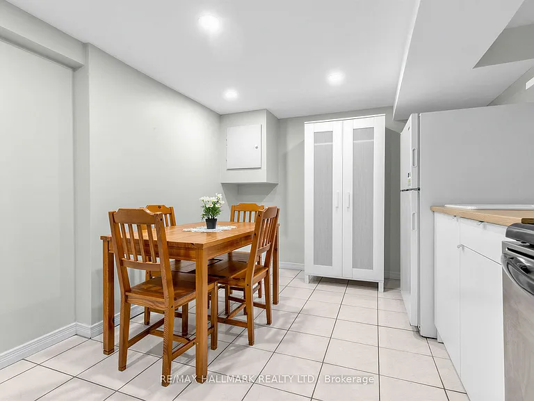 67 Trinnell Blvd #BSMNT — Photo 5