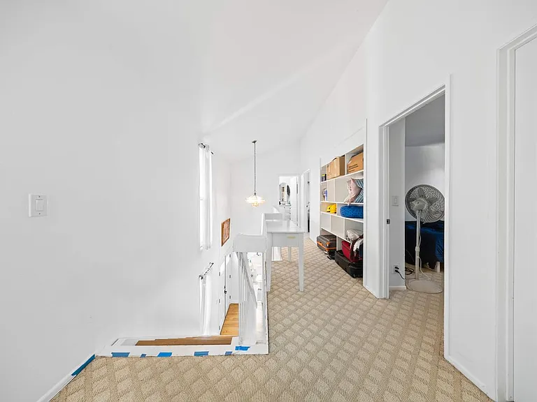 17612 Webster Ave — Photo 11