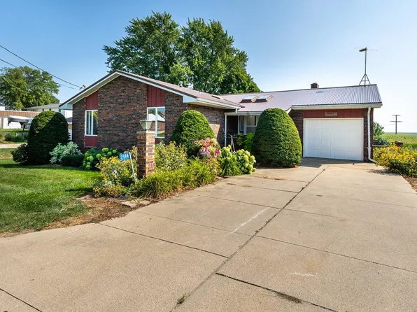 2994 164th St, Dyersville, IA 52040