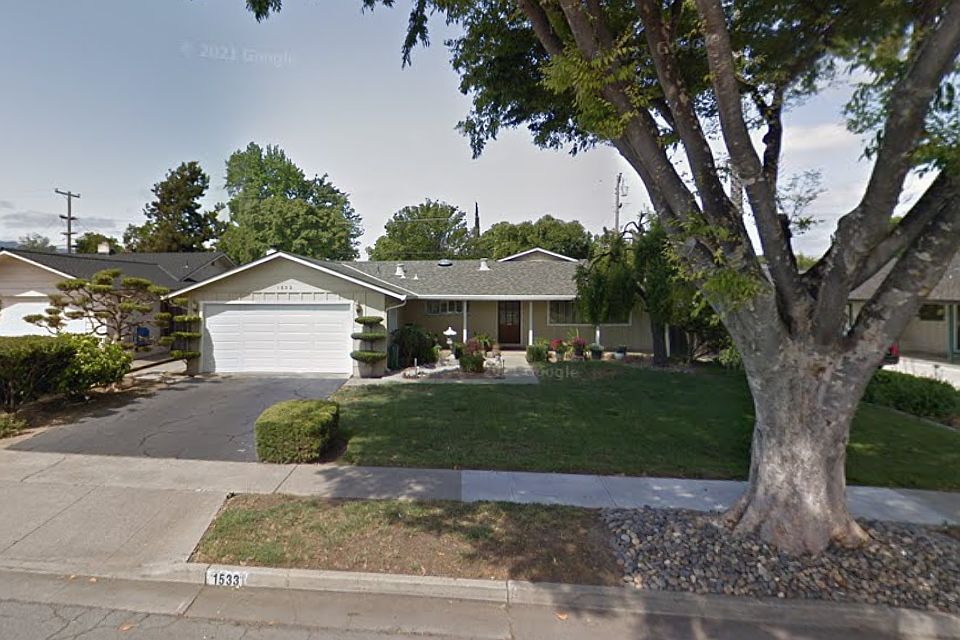 1st image of 1533 Crespi Dr