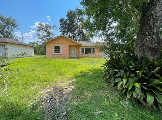 21 Byron Rd, Orange, TX 77630