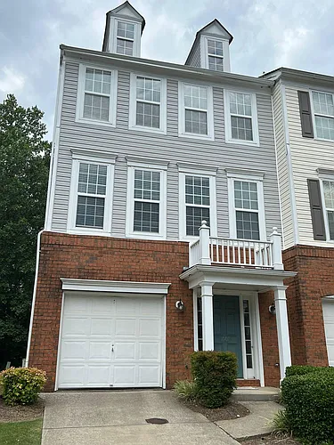 1007 Whittington Way Photo 1