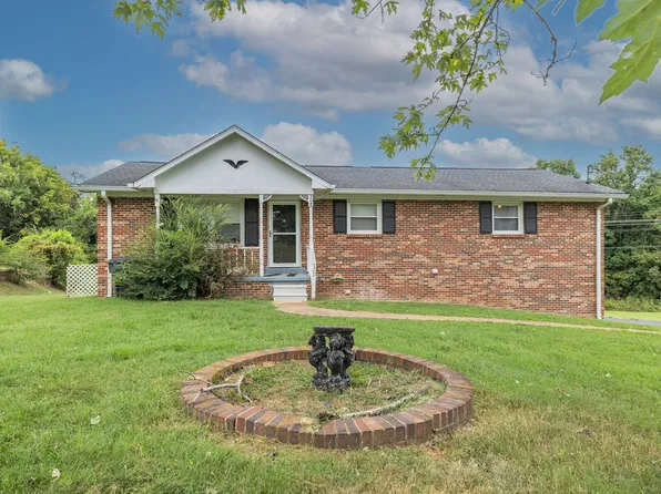 308 Lake Dr, Columbia, TN 38401