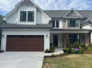 303 Breakwater Ln, Seneca, SC 29678