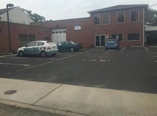 259 Overbrook Ave, Oakhurst, NJ 07755