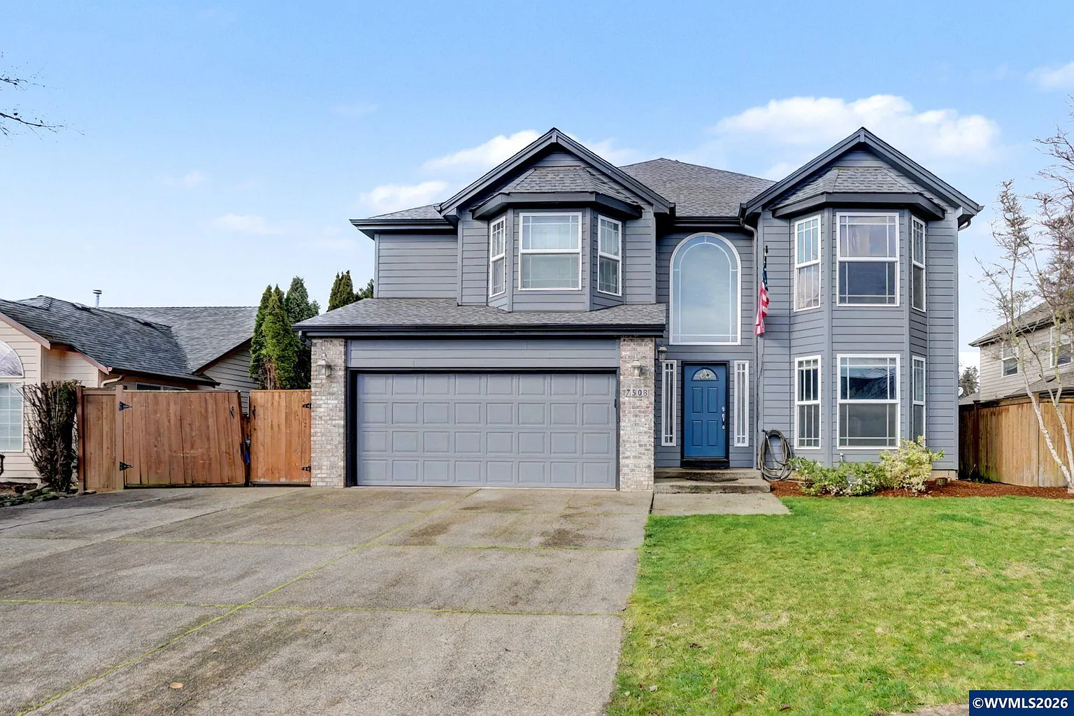 7503 Shadowwood St NE photo 1