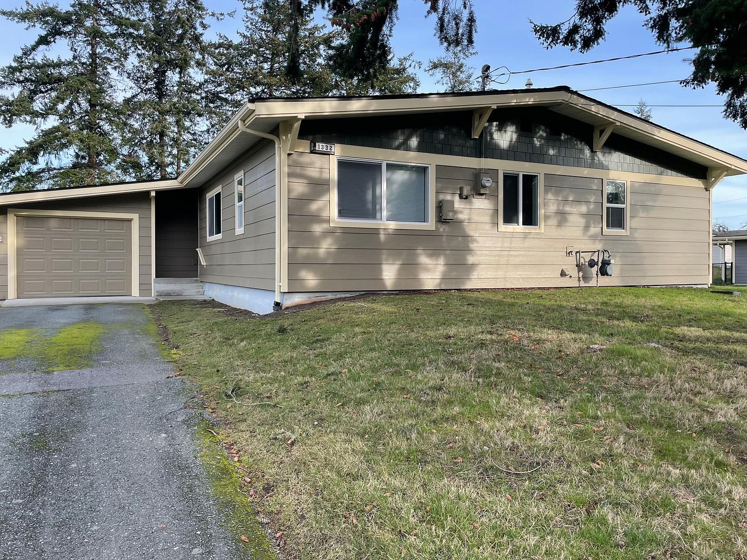 1332 Western Dr, Oak Harbor, WA 98277 | Zillow