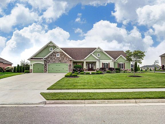 3rd image of 1240 Macintosh Ct