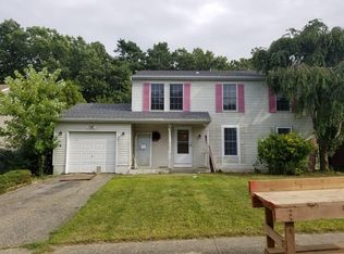 42 Beacon Dr, Barnegat, NJ 08005
