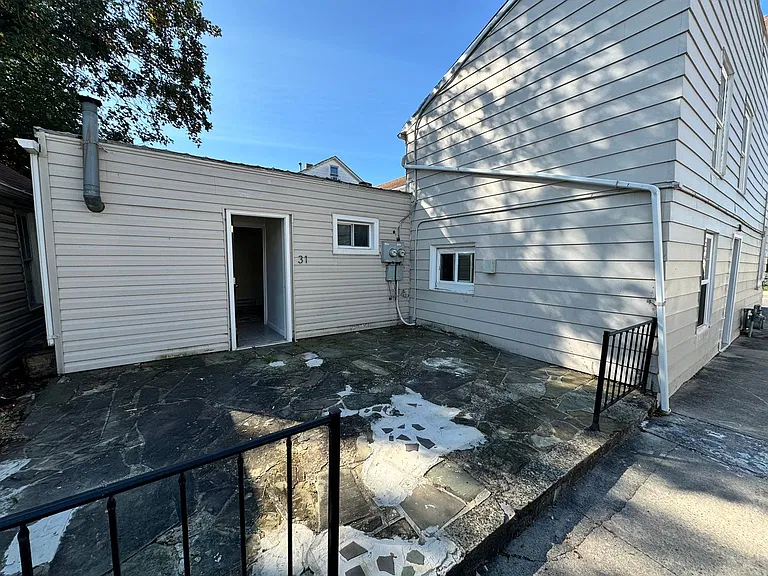31-33 N Penn St — Photo 8