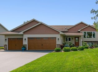 1065 Sparrow Rd, Waconia, MN 55387