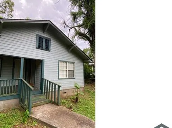 813 Dover St #B, Tallahassee, FL 32304