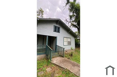 813 Dover St #B Photo 1