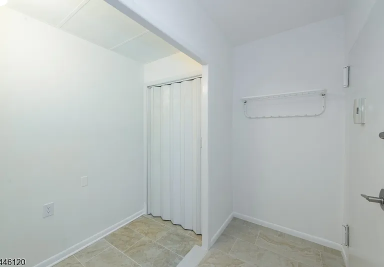 467 Valley St #1A — Photo 26