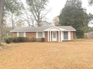 509 Wisteria Rd, Prattville, AL 36067