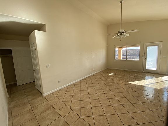 4th image of 712 Phil Hansen Dr