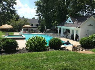 30 Edgewood Rd, Edgewood, KY 41017