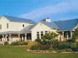 251 E Clarence Jacoby Rd, Fredericksburg, TX 78624