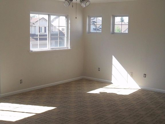 2nd image of 10530 Rubicon Ave