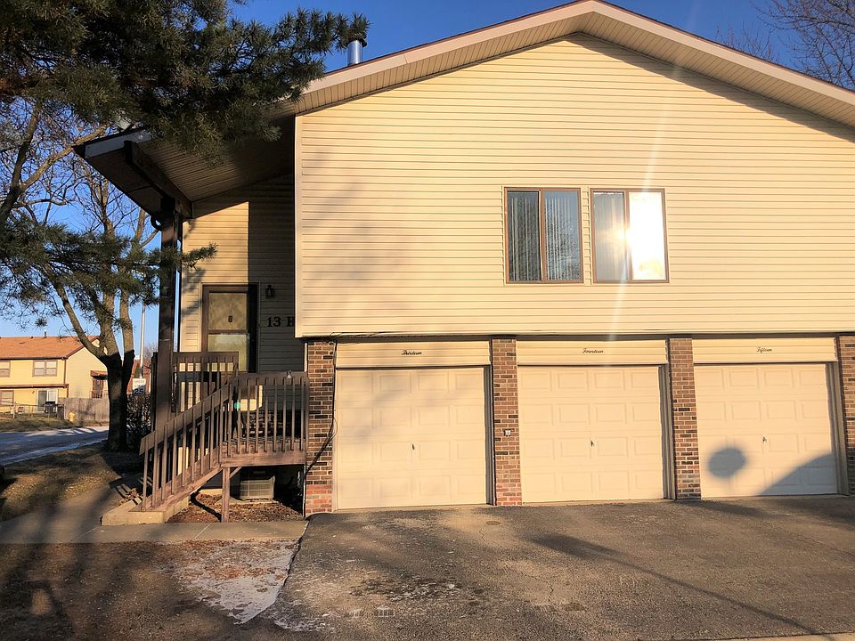 1st image of 13 Wildwood Ln