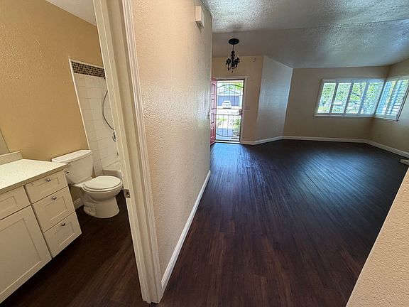 4th image of 4030 Sequoia Way
